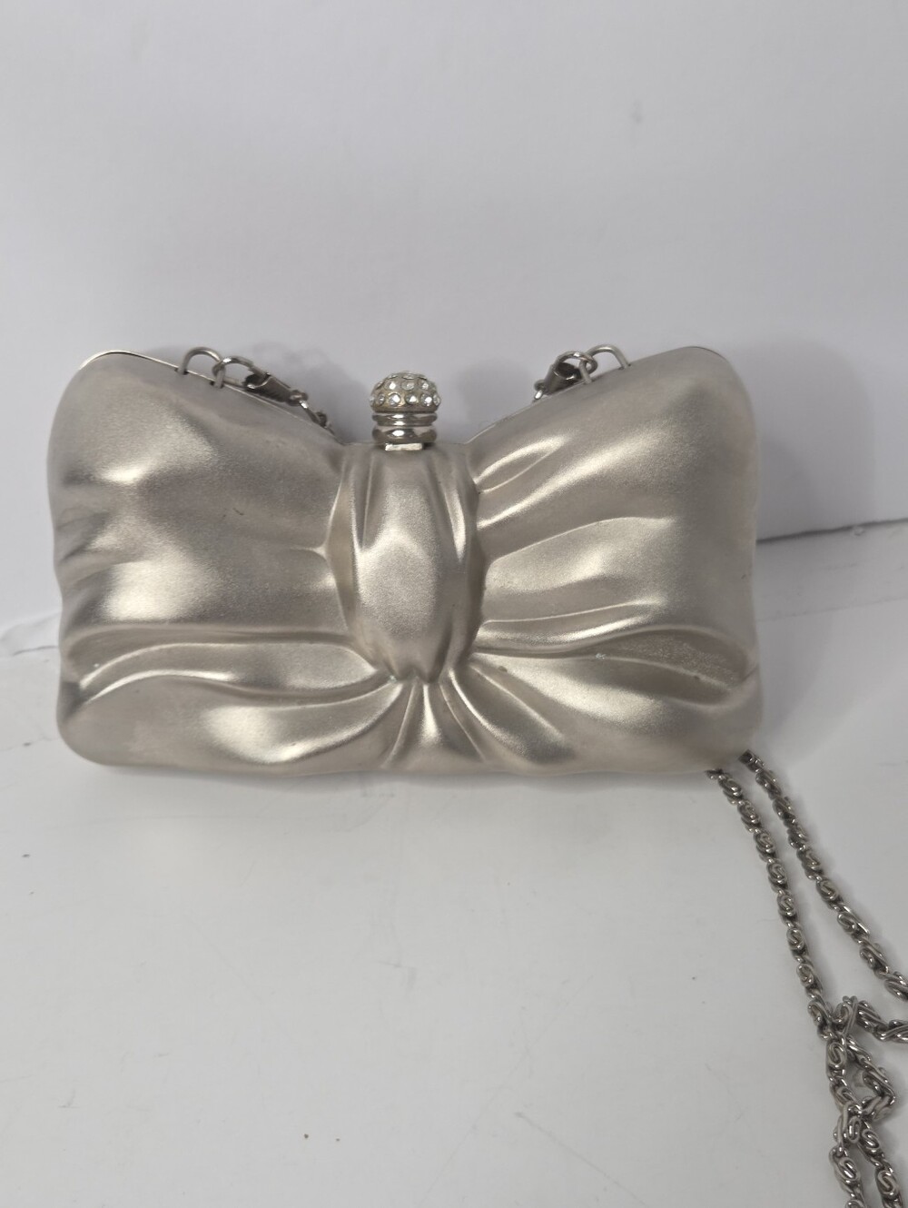 Y&S vintage 90s Elegant Silver 3d Bow Clutch with Chain Strap